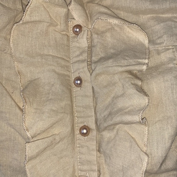 Summer lips button up camisole - Picture 3 of 6